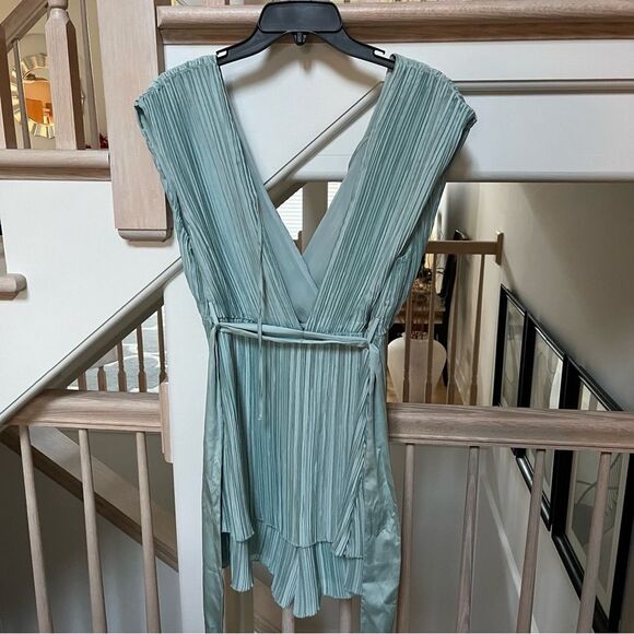 Zara Pleated Belted Layered Romper in Aqua Green M NWT - Picture 6 of 11